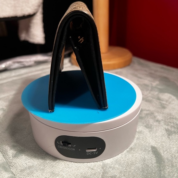 GUCCI Vintage Brown Monogram Leather Wallet EUC - Picture 4 of 10